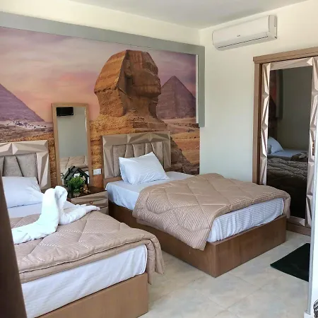 Nefertiti Pyramids View Hotel Cairo Exterior photo