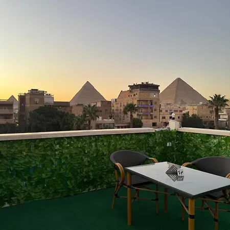 Nefertiti Pyramids View Hotel Cairo Exterior photo