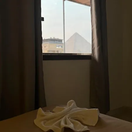 Nefertiti Pyramids View Hotel Cairo Exterior photo